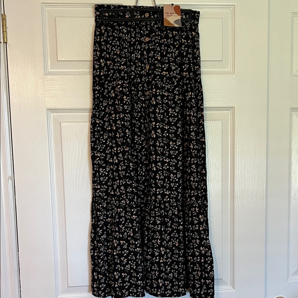 Black Floral Maxi Skirt